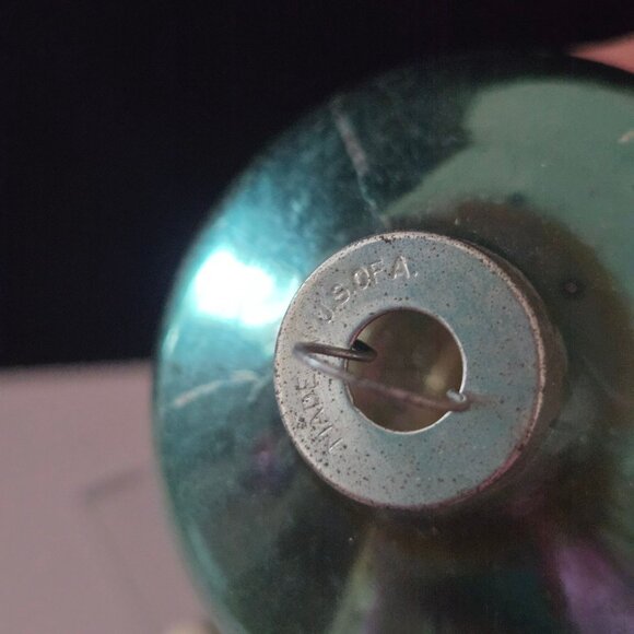 Vintage Shiny Brite USA Glass Christmas Ornaments Ribbed Bulb Shape Red & Green - Picture 5 of 10